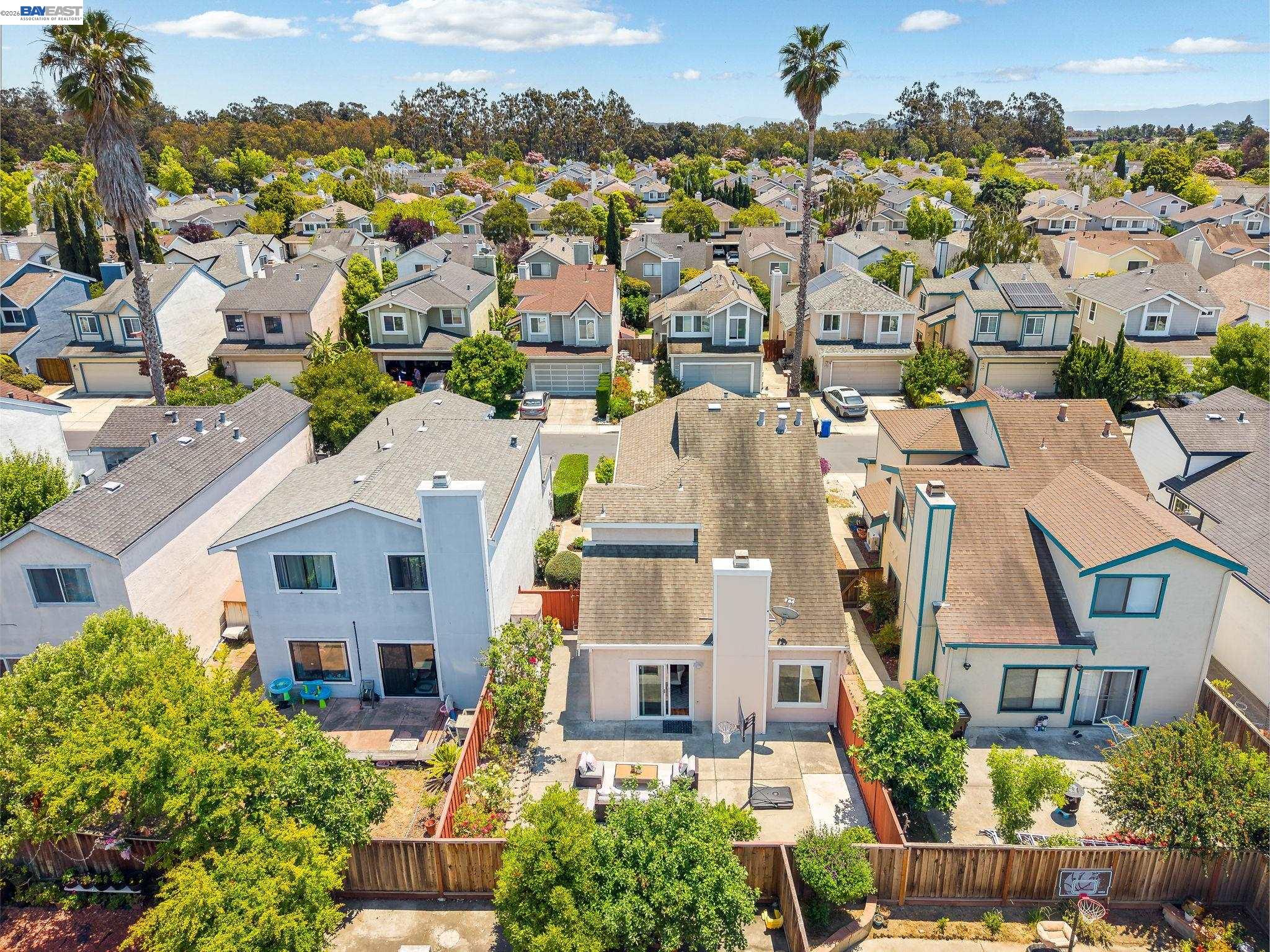 5439 Sunstar Commons