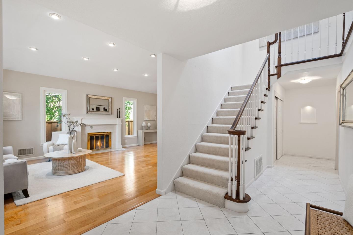 949 Hillsboro Avenue