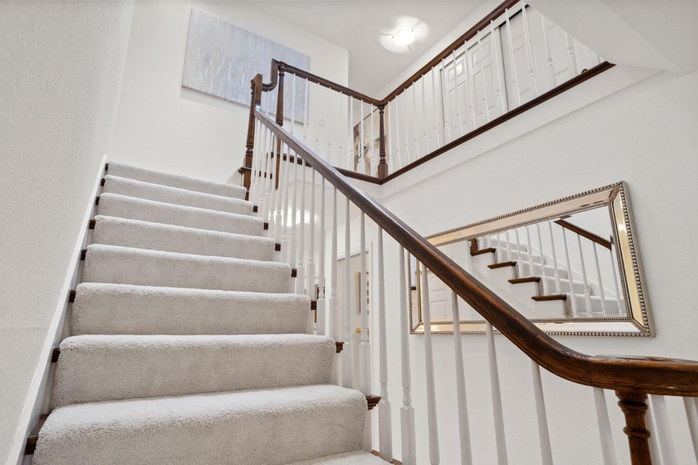 949 Hillsboro Avenue