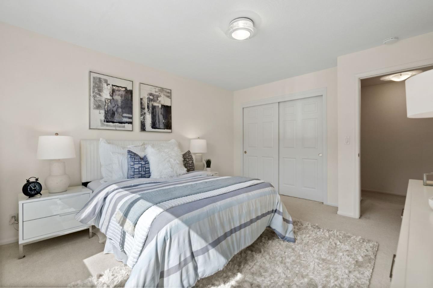 949 Hillsboro Avenue