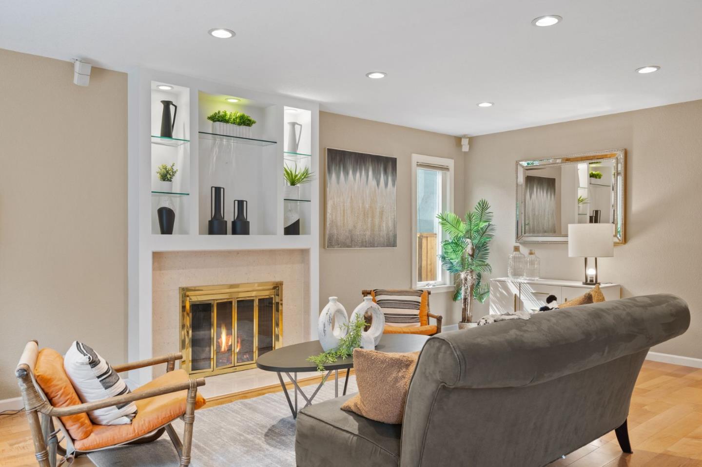 949 Hillsboro Avenue