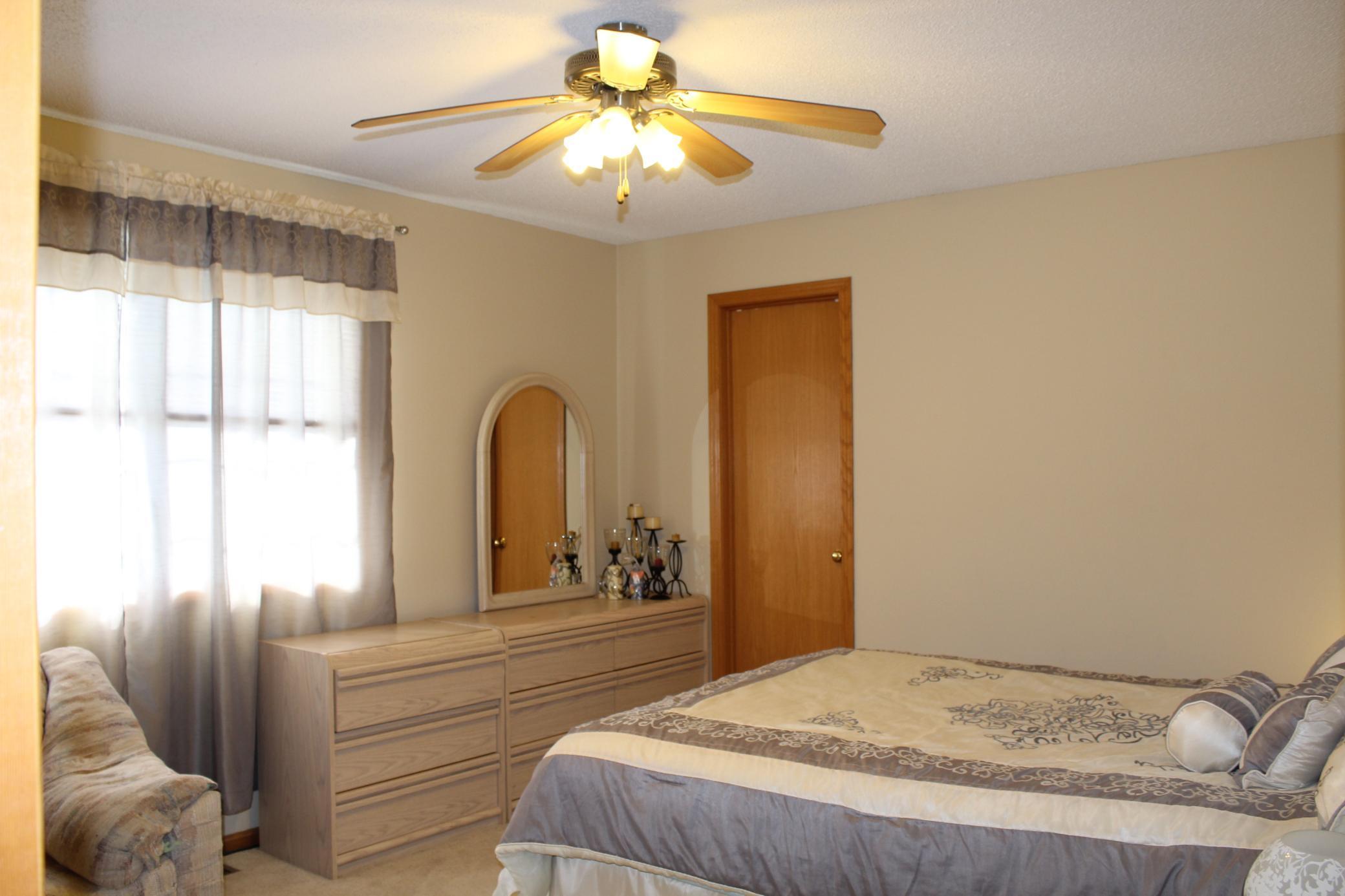 1905 Southcross Drive W Unit: 1704