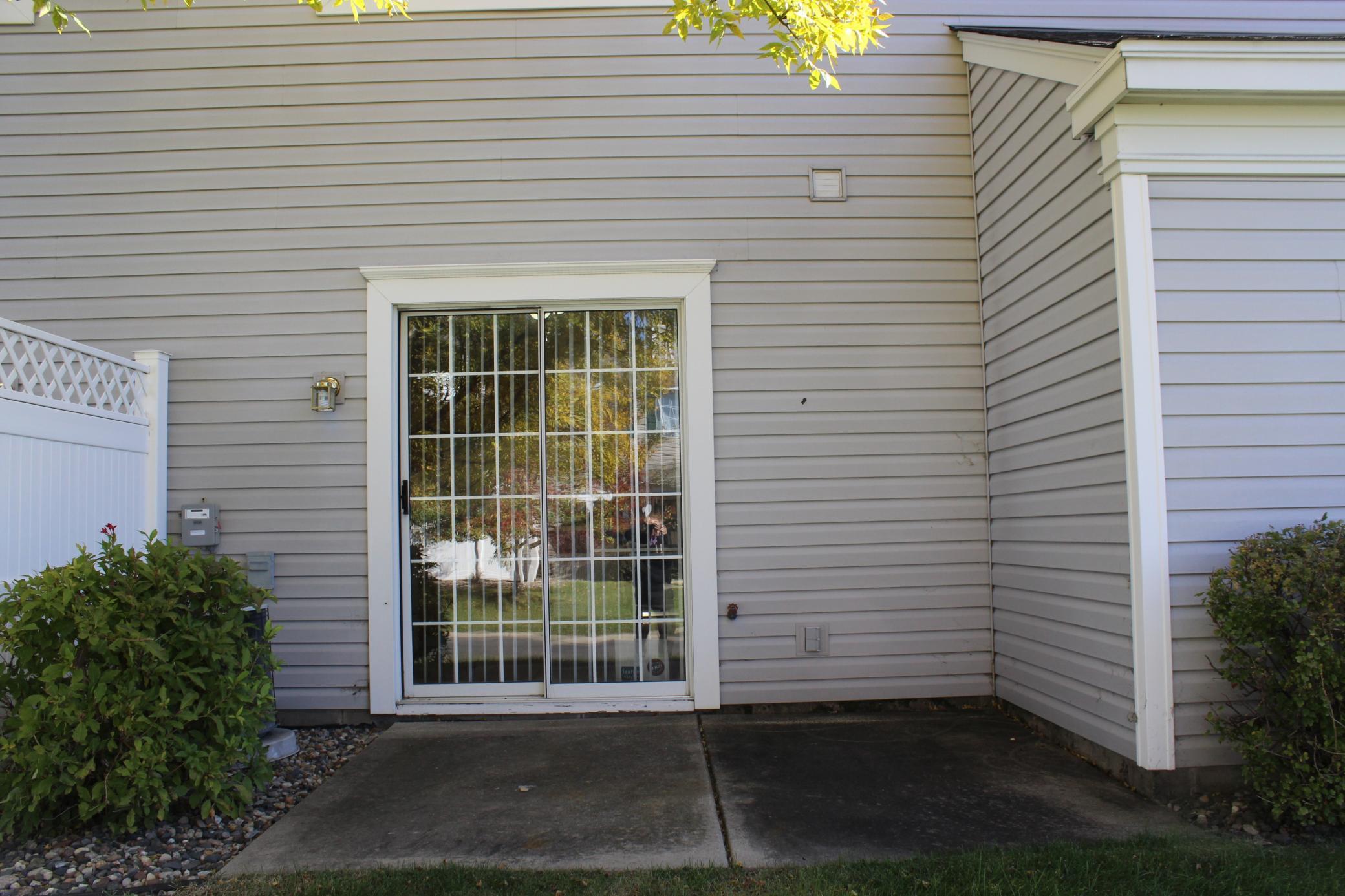 1905 Southcross Drive W Unit: 1704