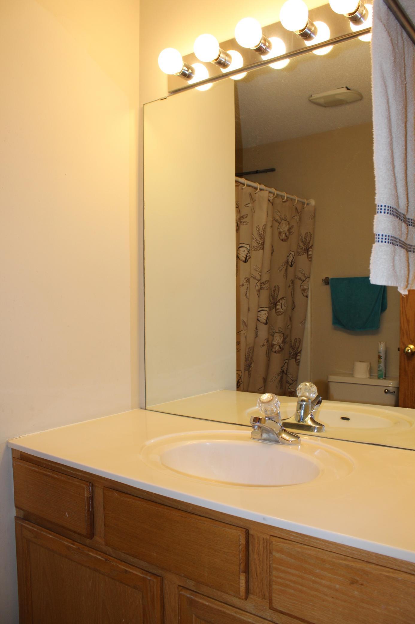 1905 Southcross Drive W Unit: 1704