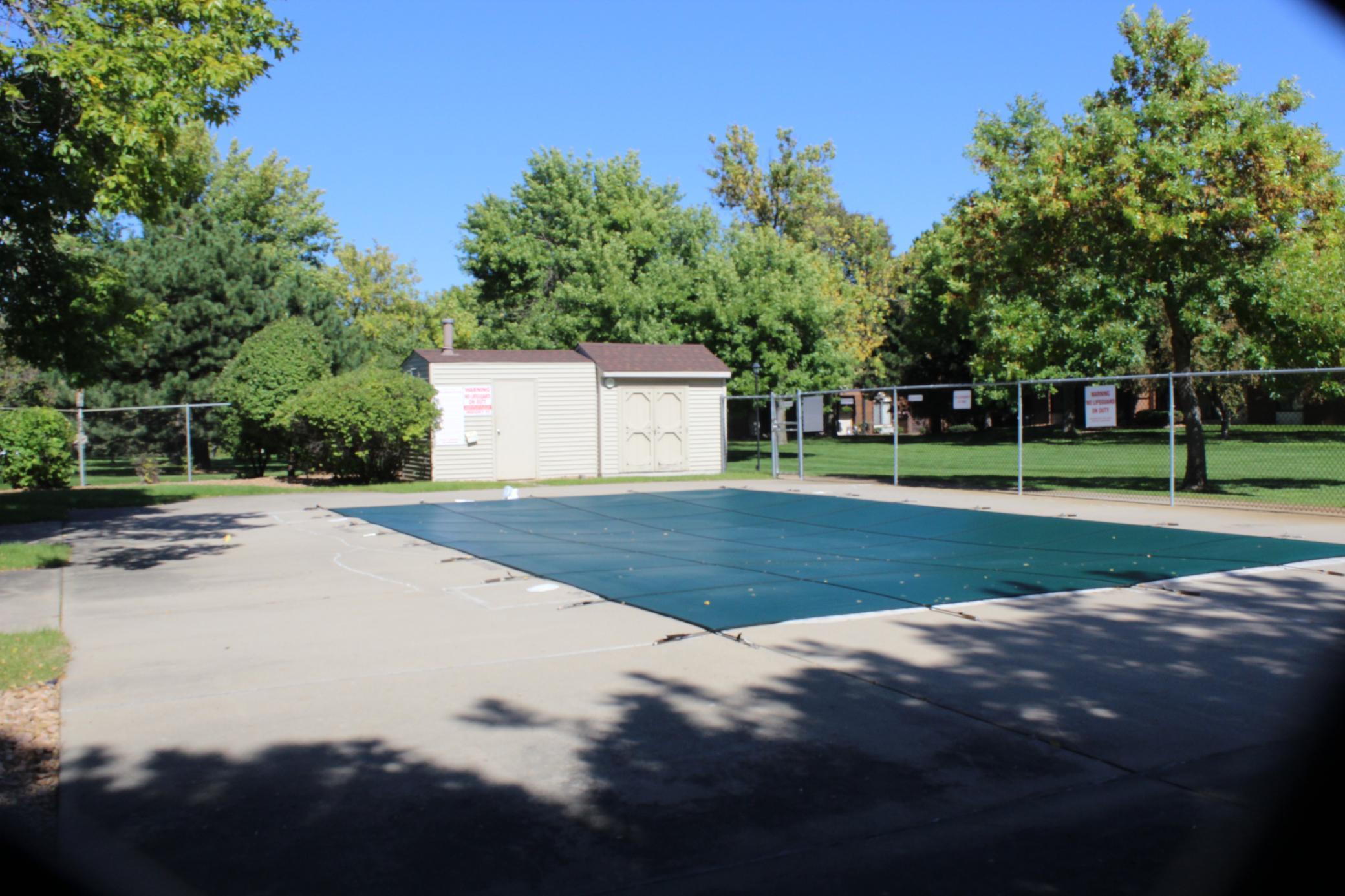 7300 York Avenue S Unit: 2063