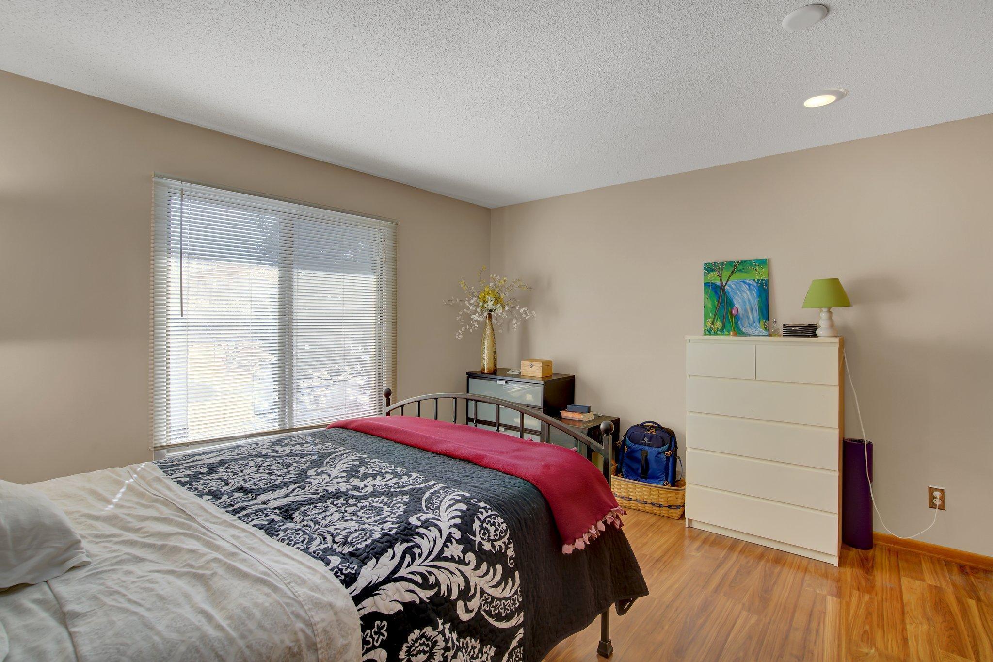 7300 York Avenue S Unit: 2063