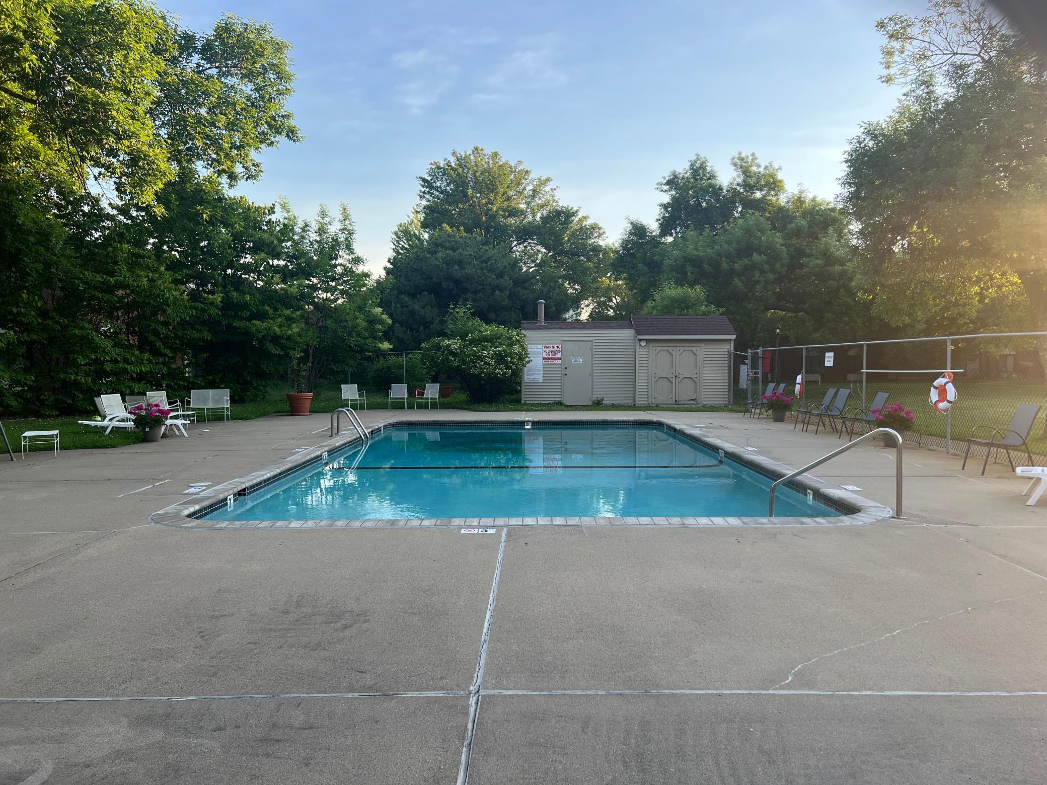 7300 York Avenue S Unit: 2063