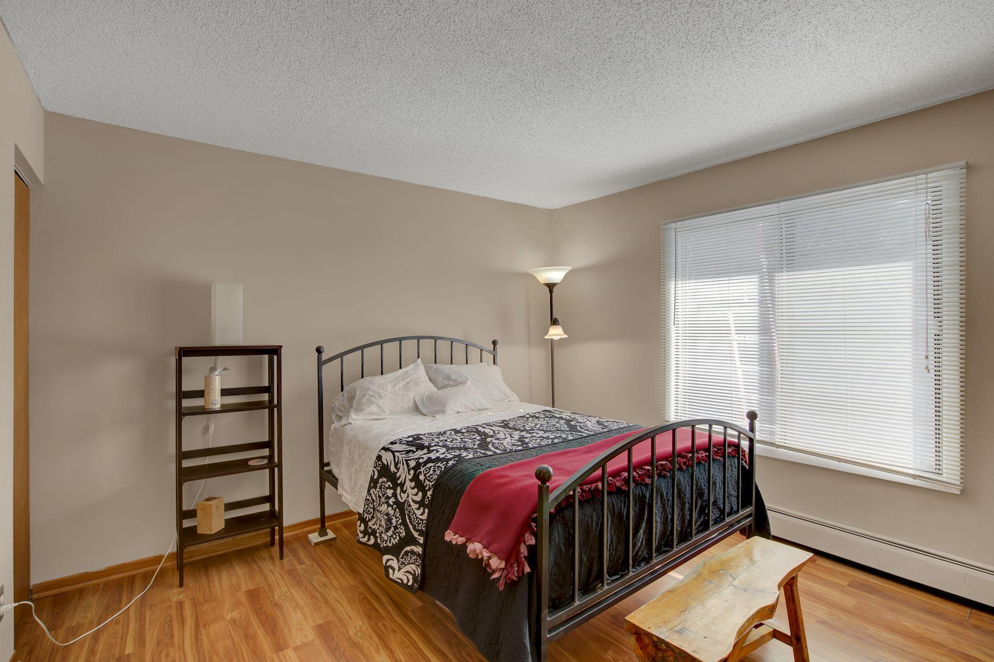 7300 York Avenue S Unit: 2063