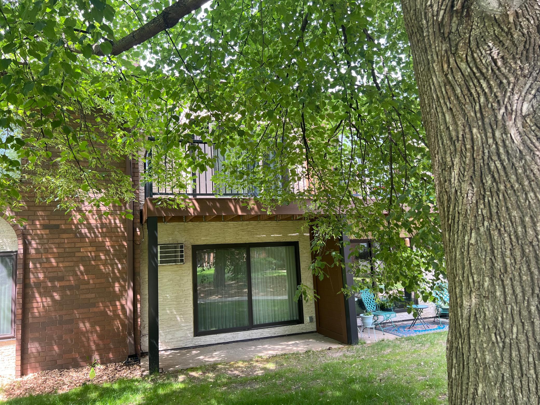 7300 York Avenue S Unit: 2063