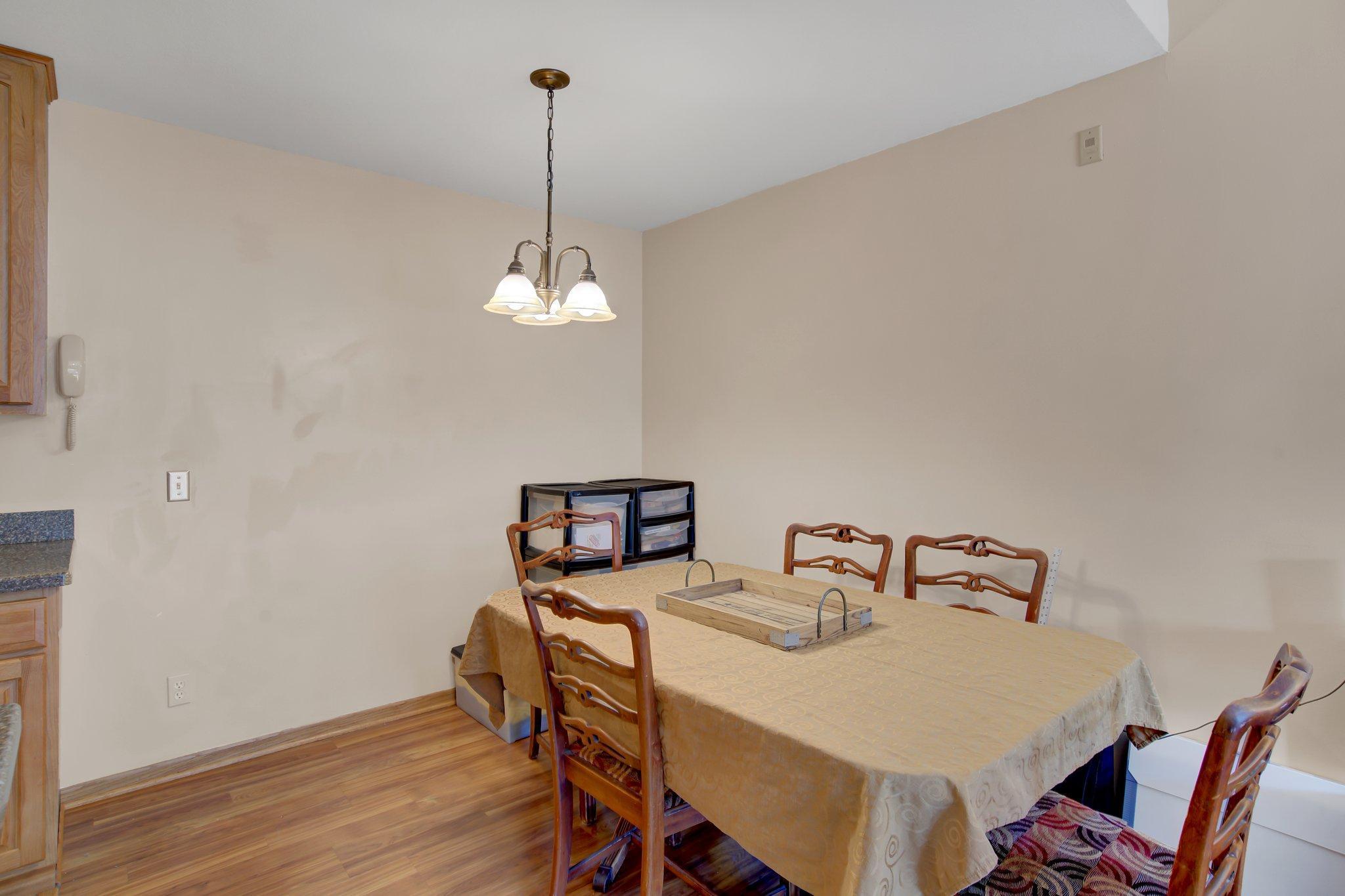 7300 York Avenue S Unit: 2063