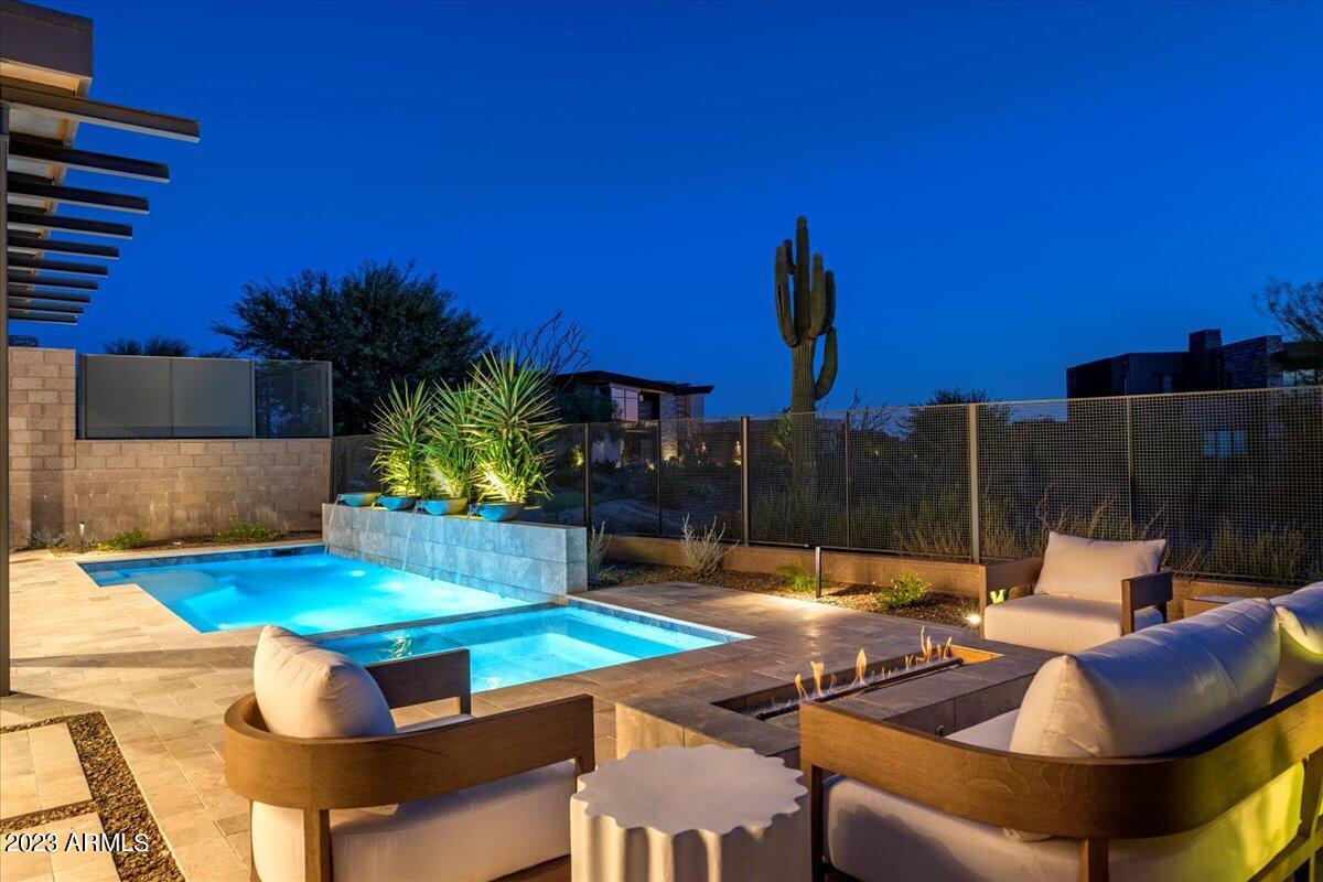 37200 N CAVE CREEK Road Unit: 1036