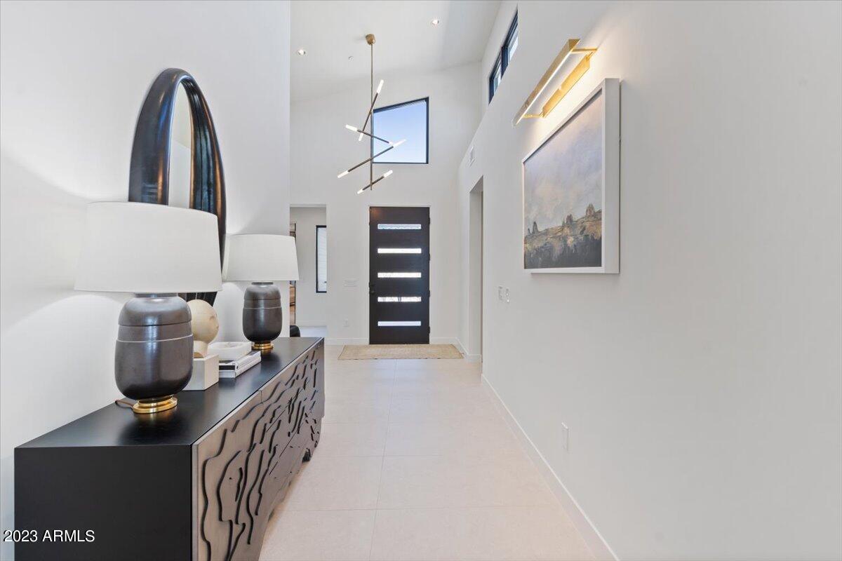 37200 N CAVE CREEK Road Unit: 1036