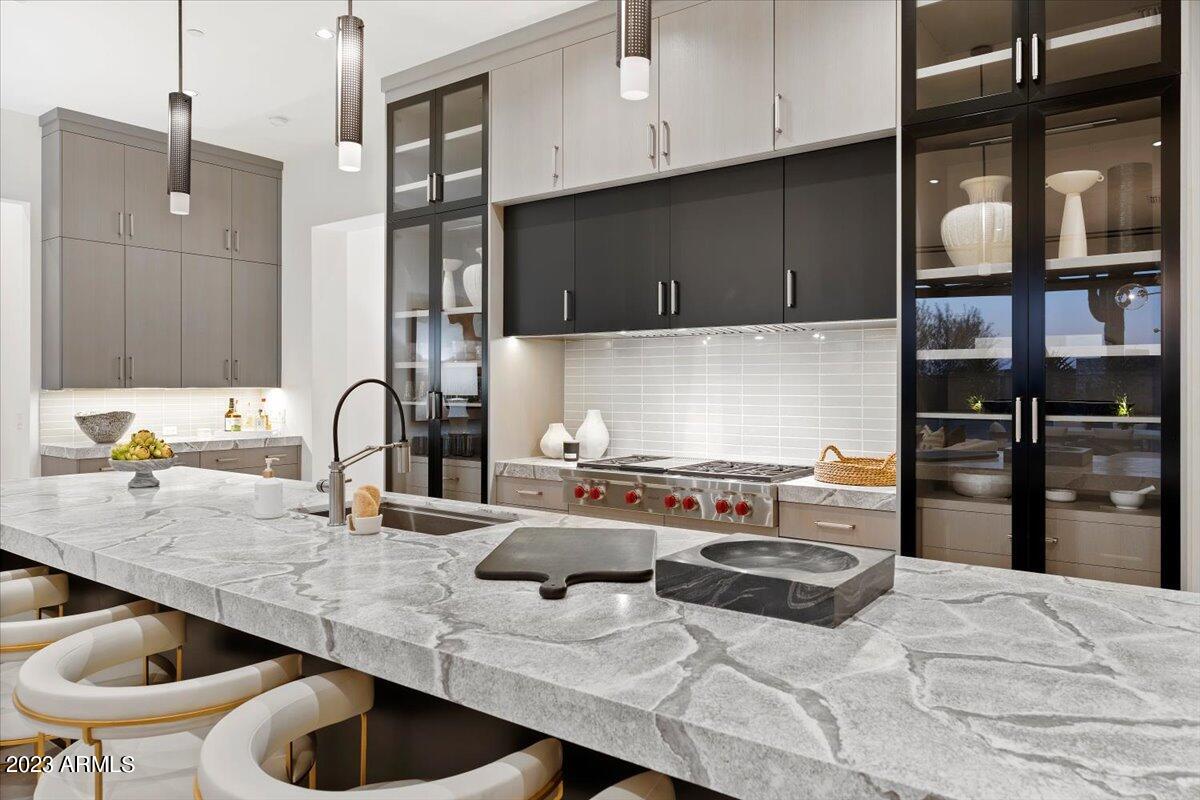 37200 N CAVE CREEK Road Unit: 1036