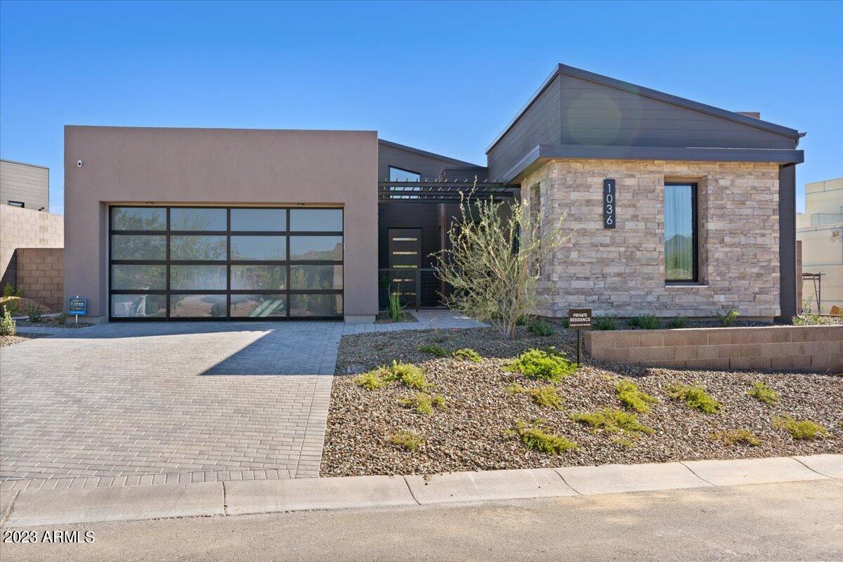 37200 N CAVE CREEK Road Unit: 1036