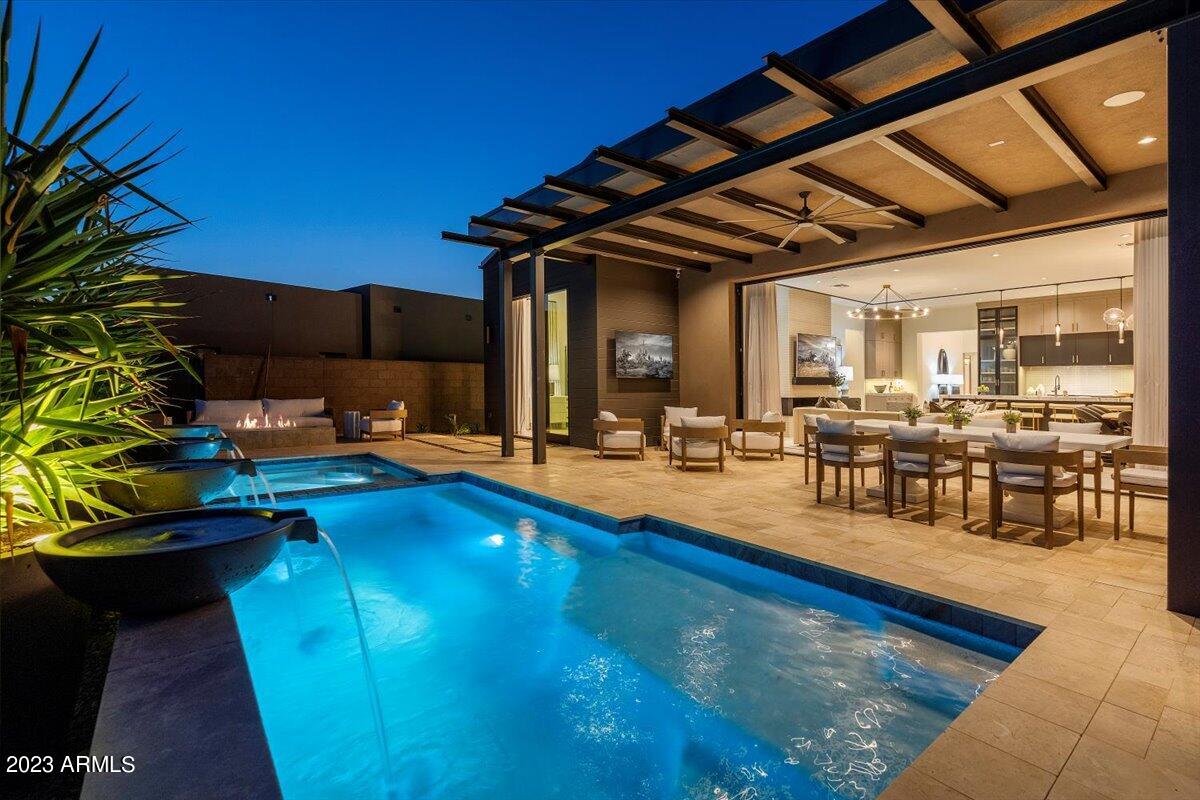 37200 N CAVE CREEK Road Unit: 1036