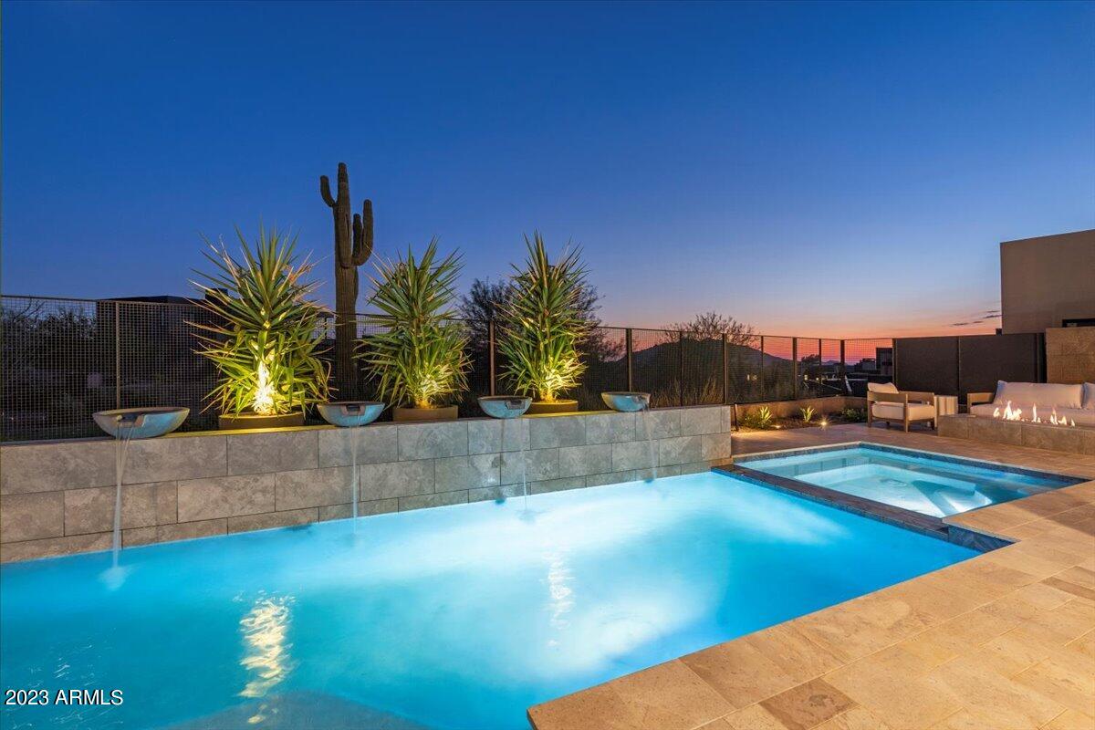 37200 N CAVE CREEK Road Unit: 1036