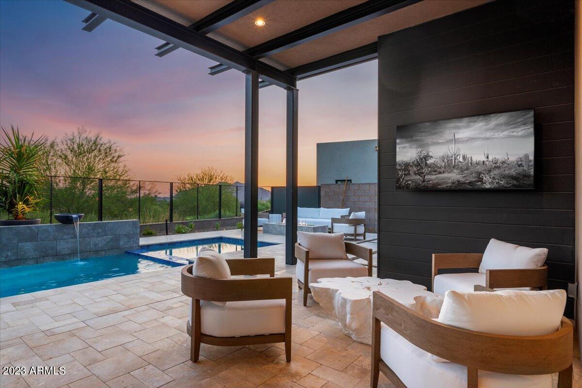 37200 N CAVE CREEK Road Unit: 1036