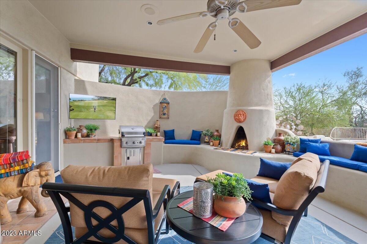 9219 E Via Del Sol Drive