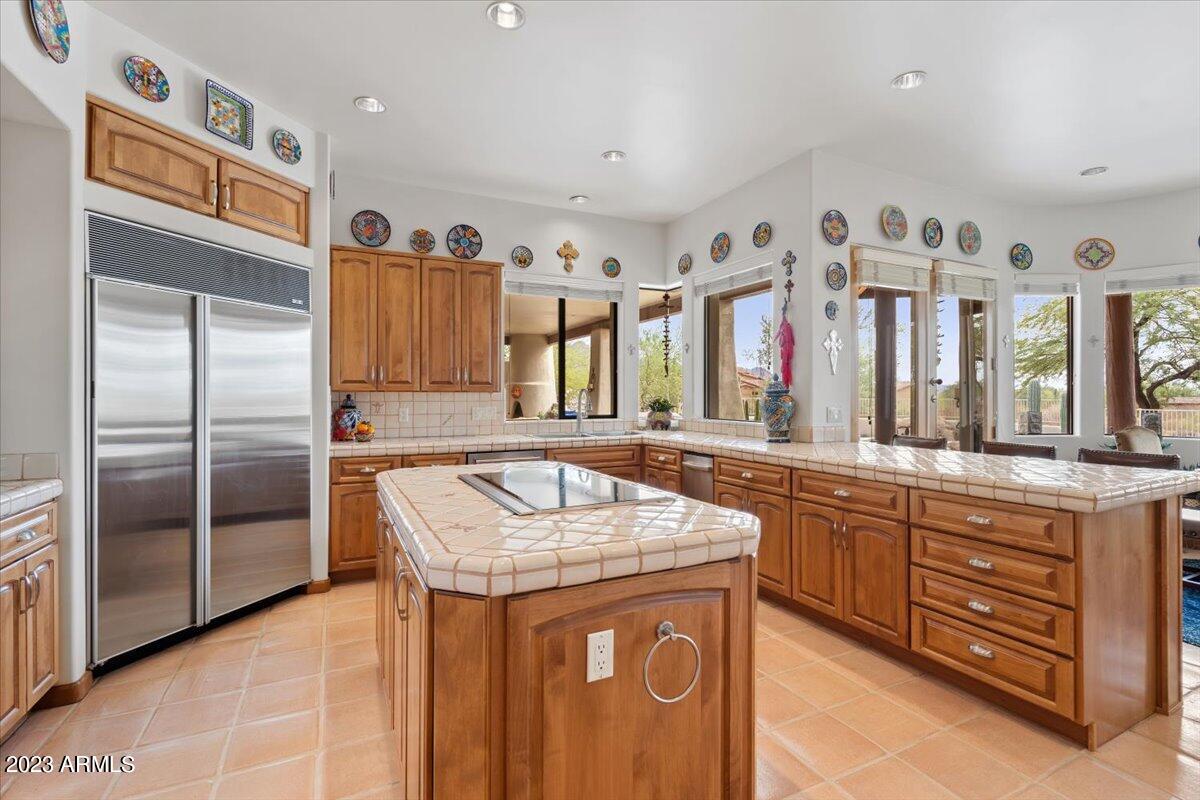 9219 E Via Del Sol Drive