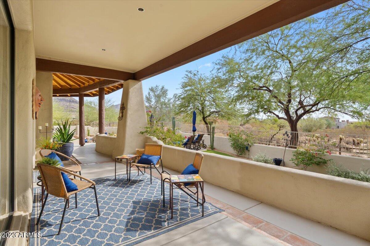 9219 E Via Del Sol Drive