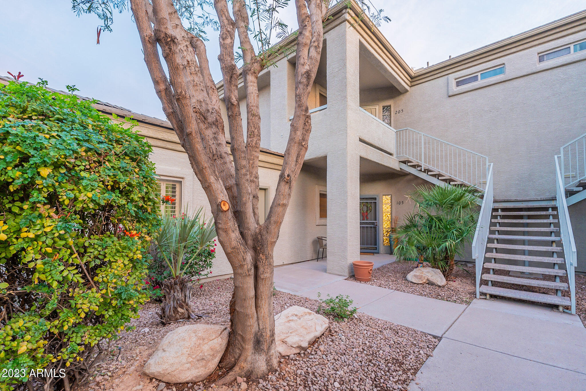 16677 E WESTBY Drive Unit: 205