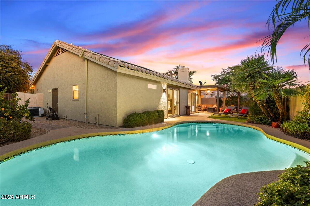 9167 E MAPLE Lane