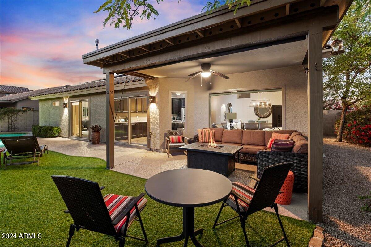 9167 E MAPLE Lane