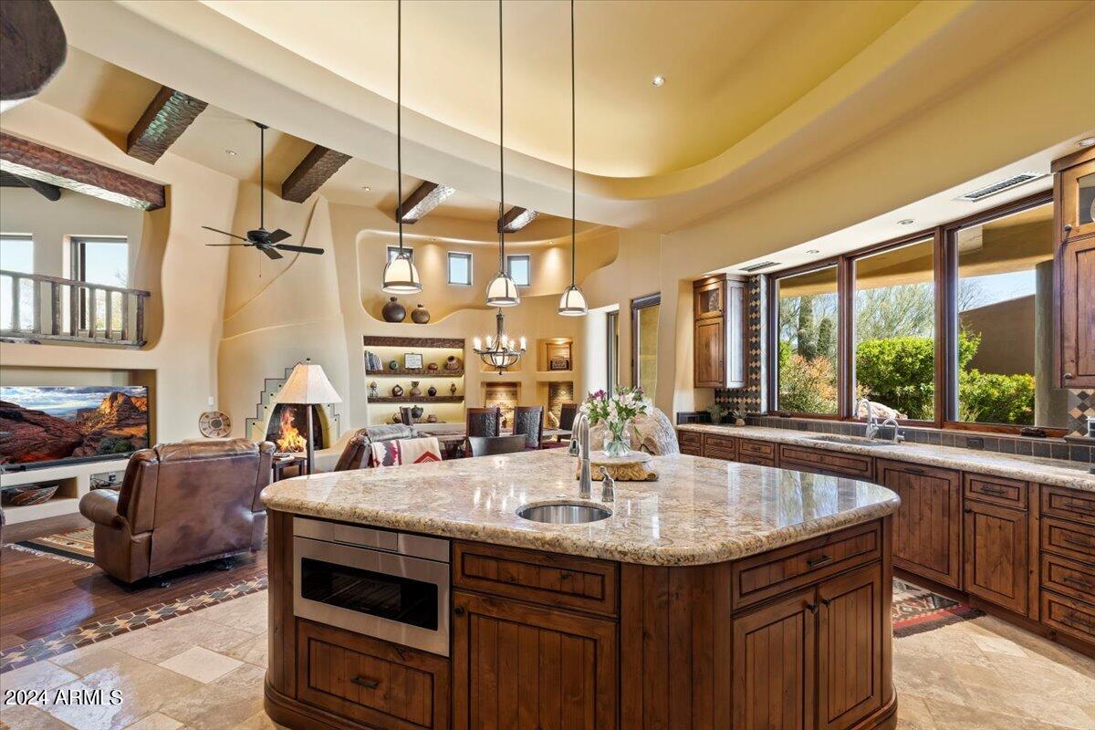 9290 E THOMPSON PEAK Parkway # 402