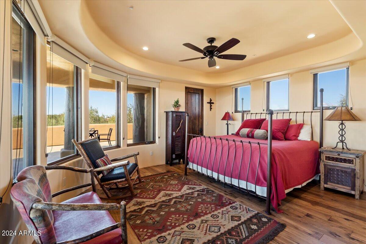 9290 E THOMPSON PEAK Parkway # 402