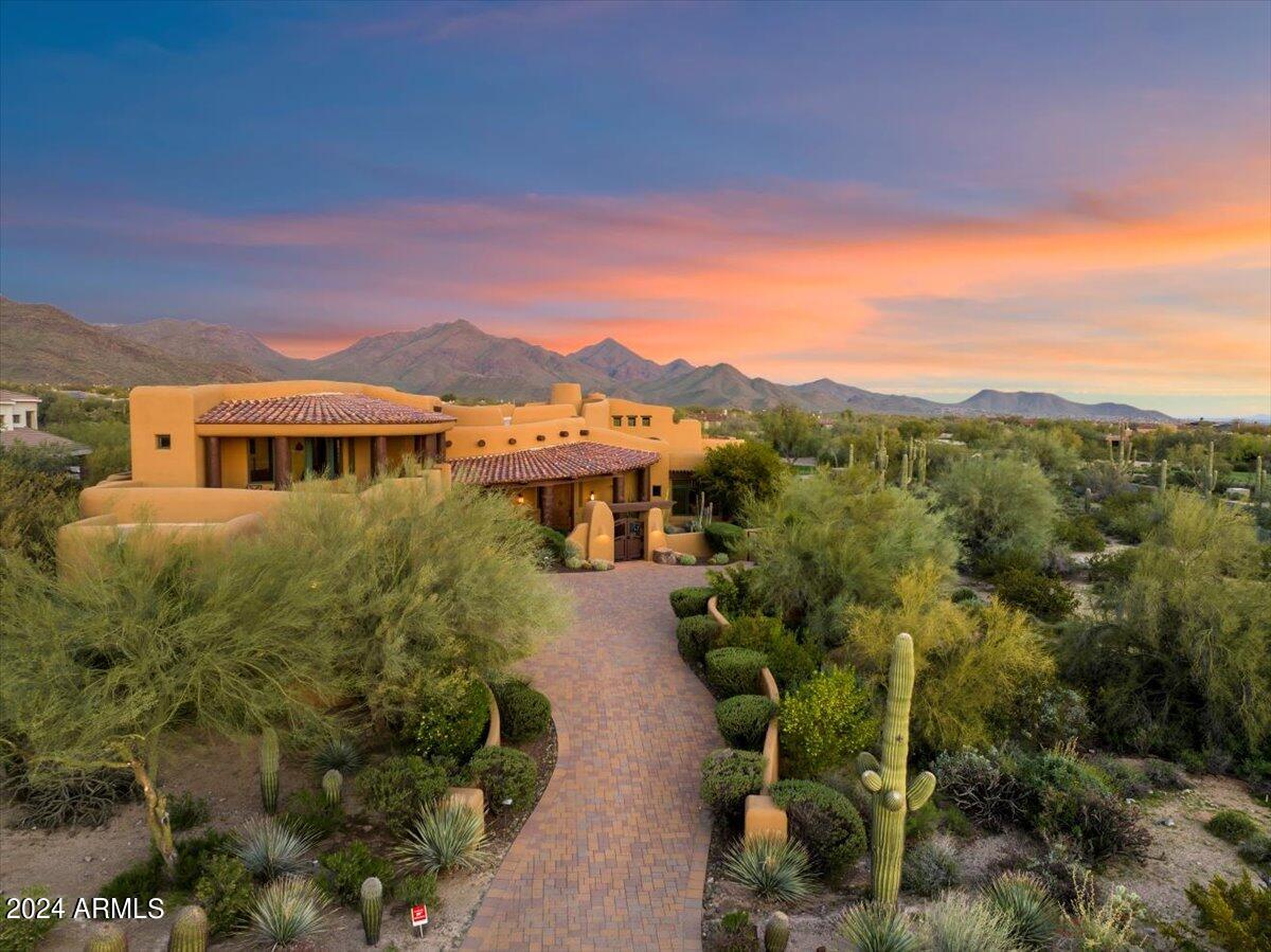 9290 E THOMPSON PEAK Parkway # 402