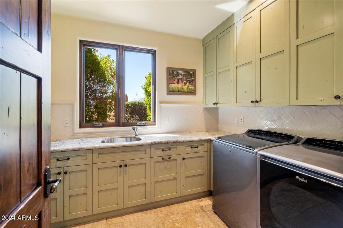 9290 E THOMPSON PEAK Parkway # 402
