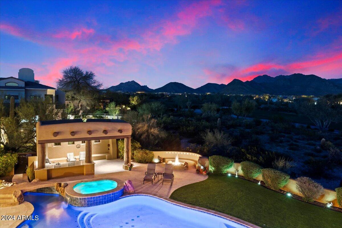 9290 E THOMPSON PEAK Parkway # 402