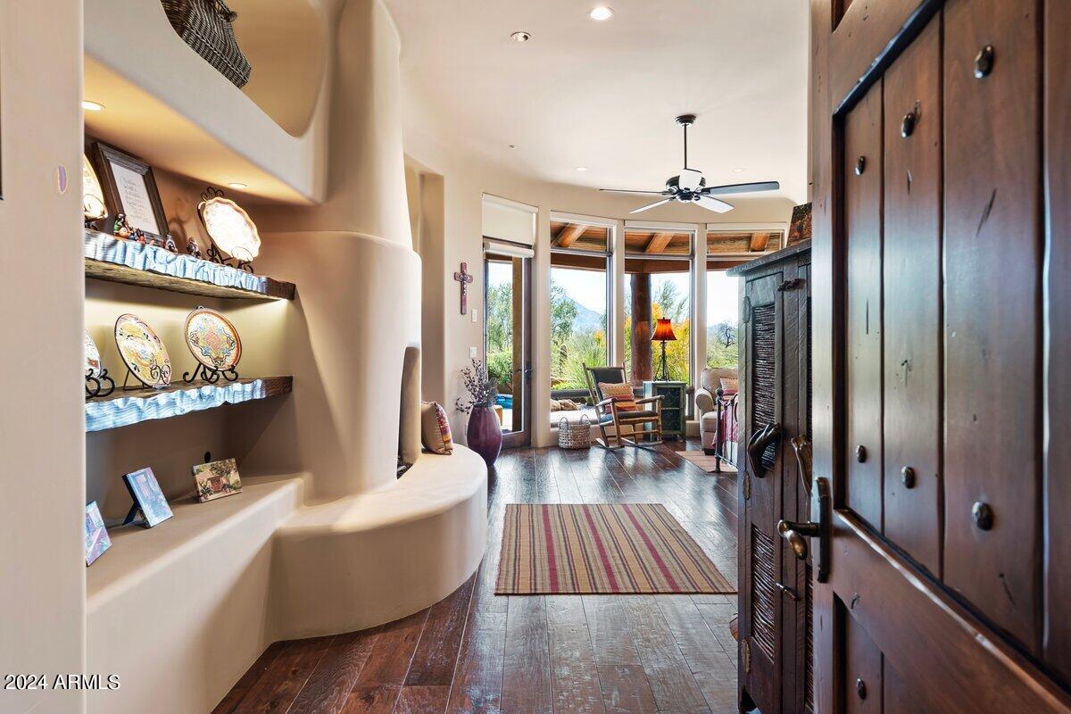 9290 E THOMPSON PEAK Parkway # 402
