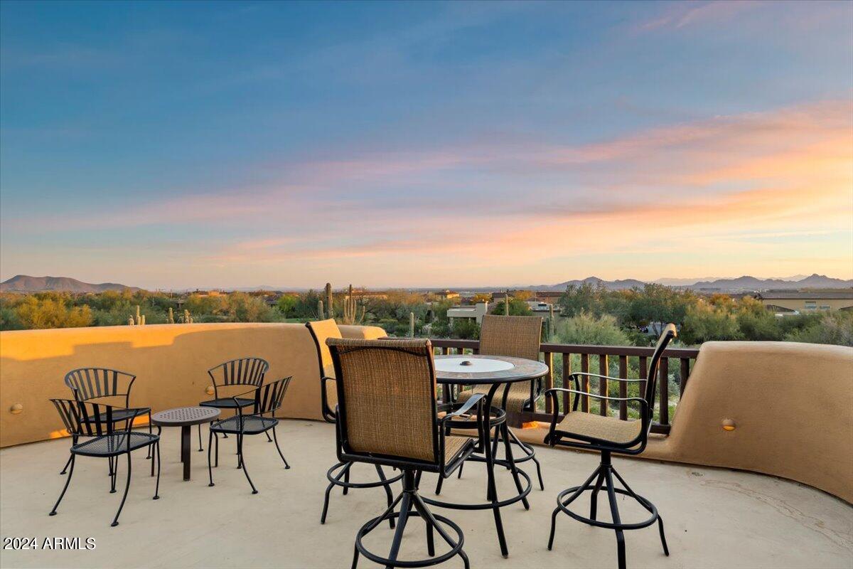 9290 E THOMPSON PEAK Parkway # 402