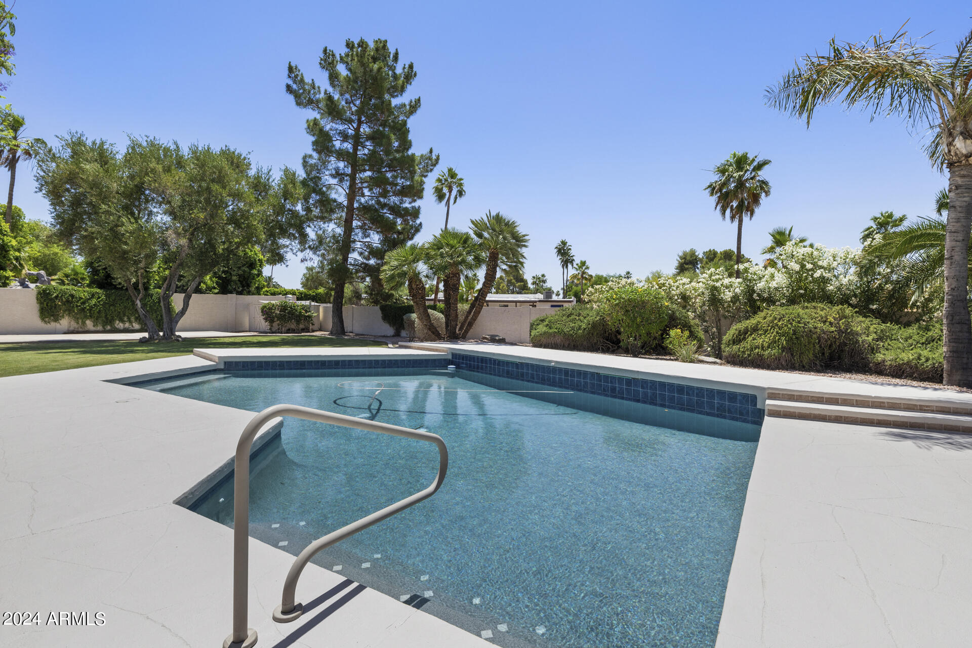 8459 E CHARTER OAK Drive