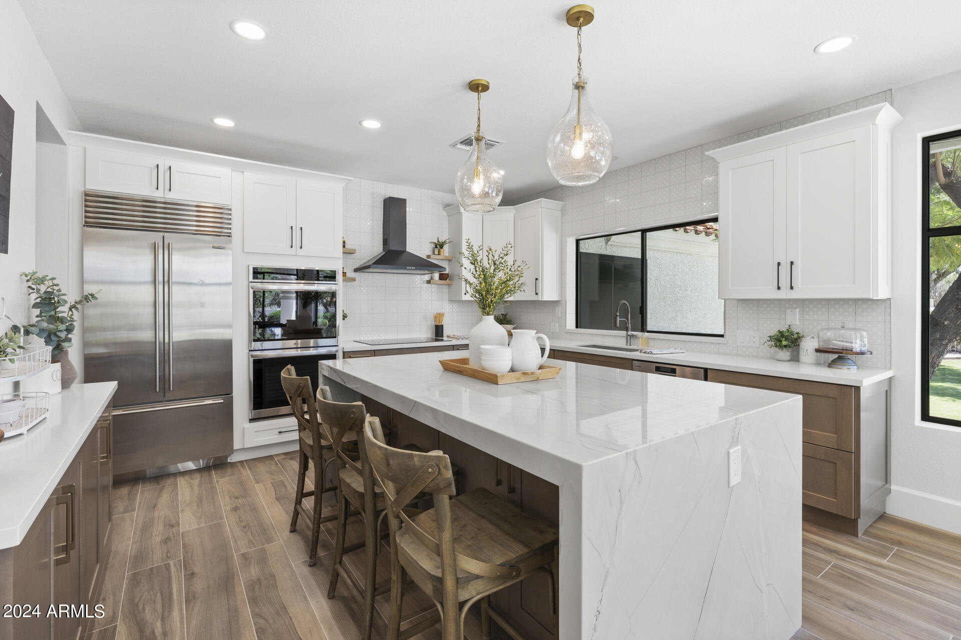 8459 E CHARTER OAK Drive