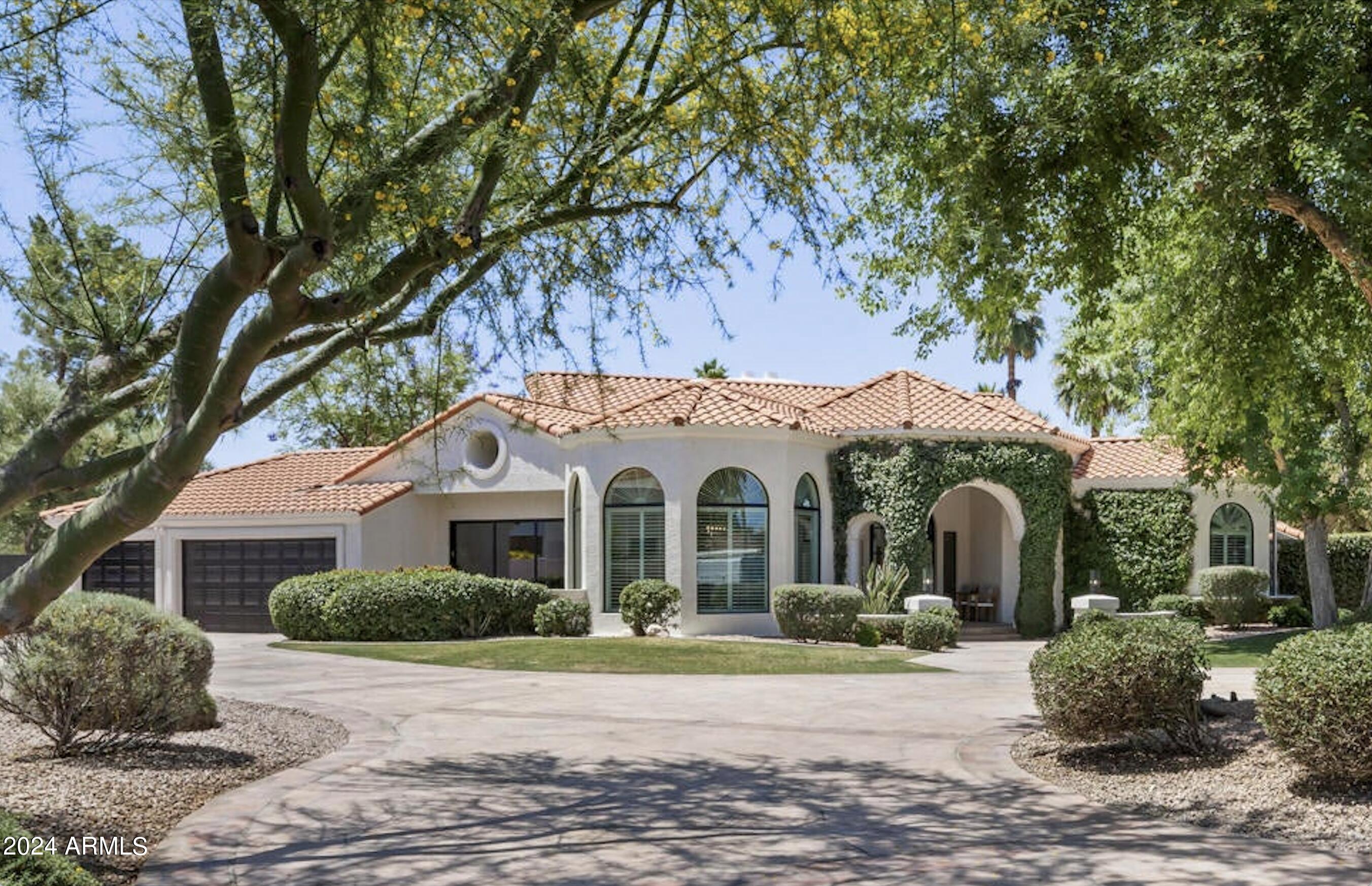 8459 E CHARTER OAK Drive