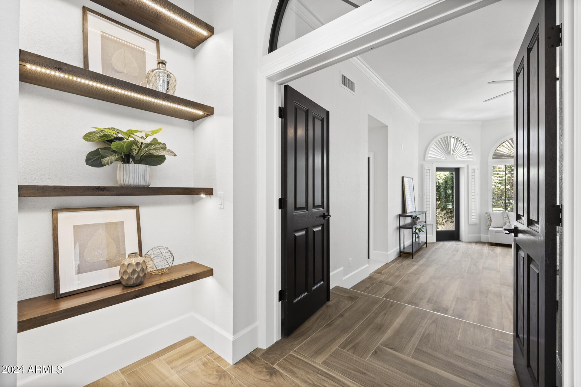 8459 E CHARTER OAK Drive