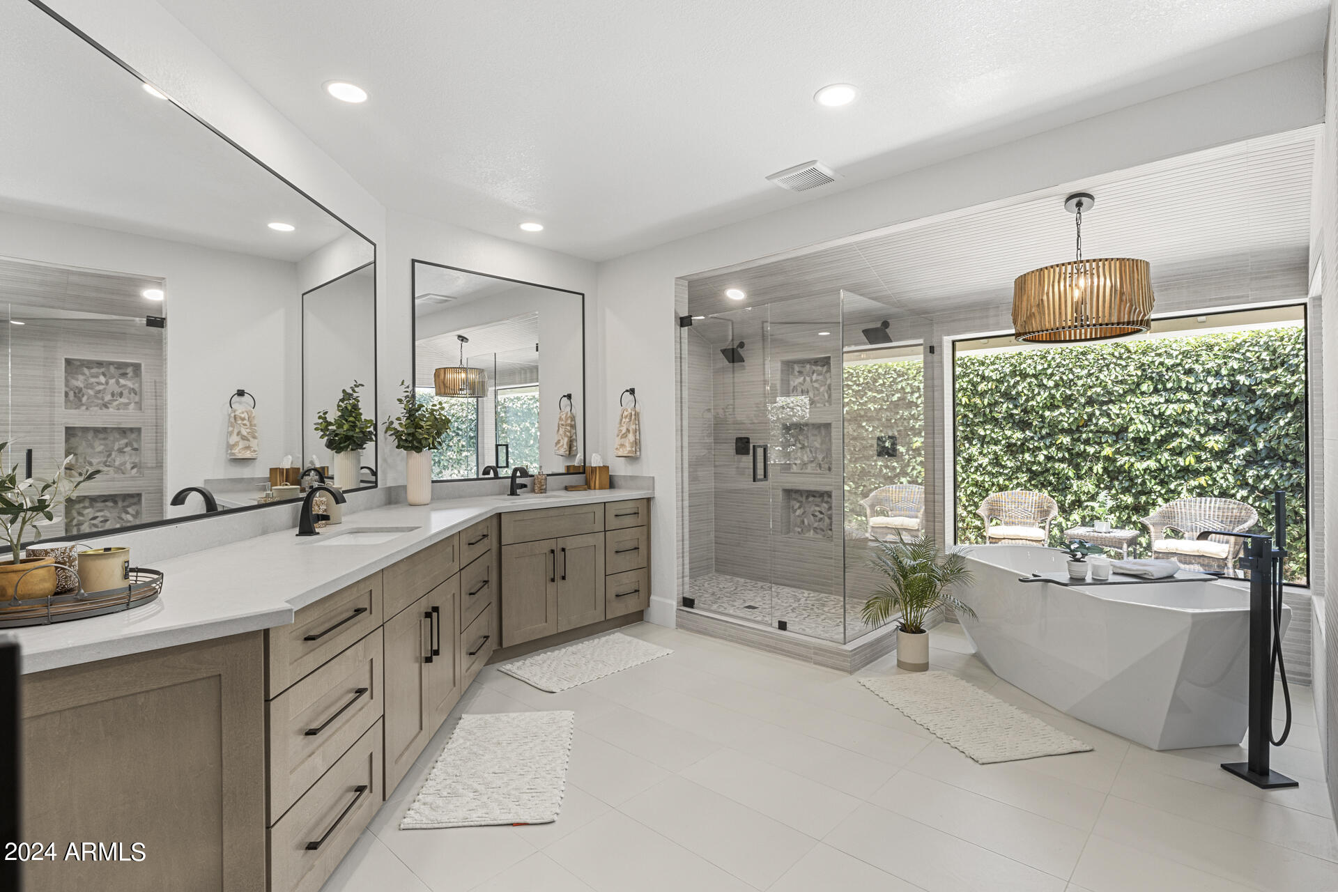 8459 E CHARTER OAK Drive