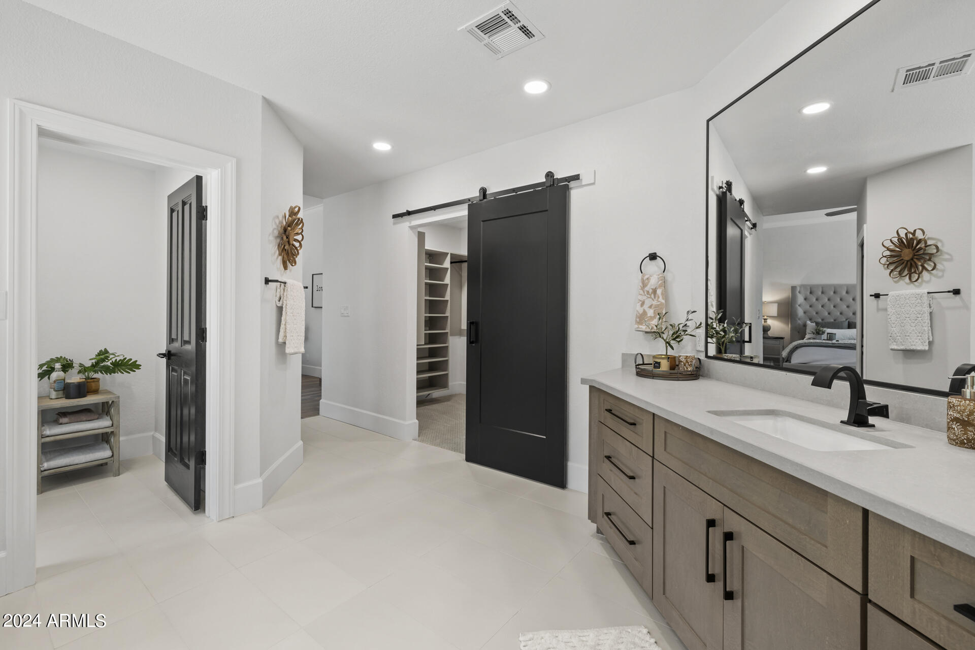 8459 E CHARTER OAK Drive