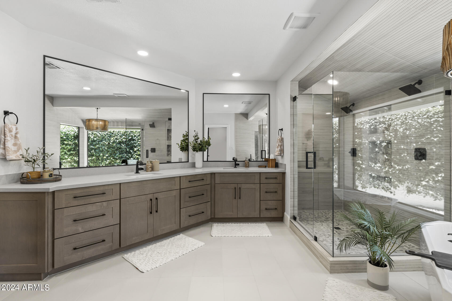 8459 E CHARTER OAK Drive