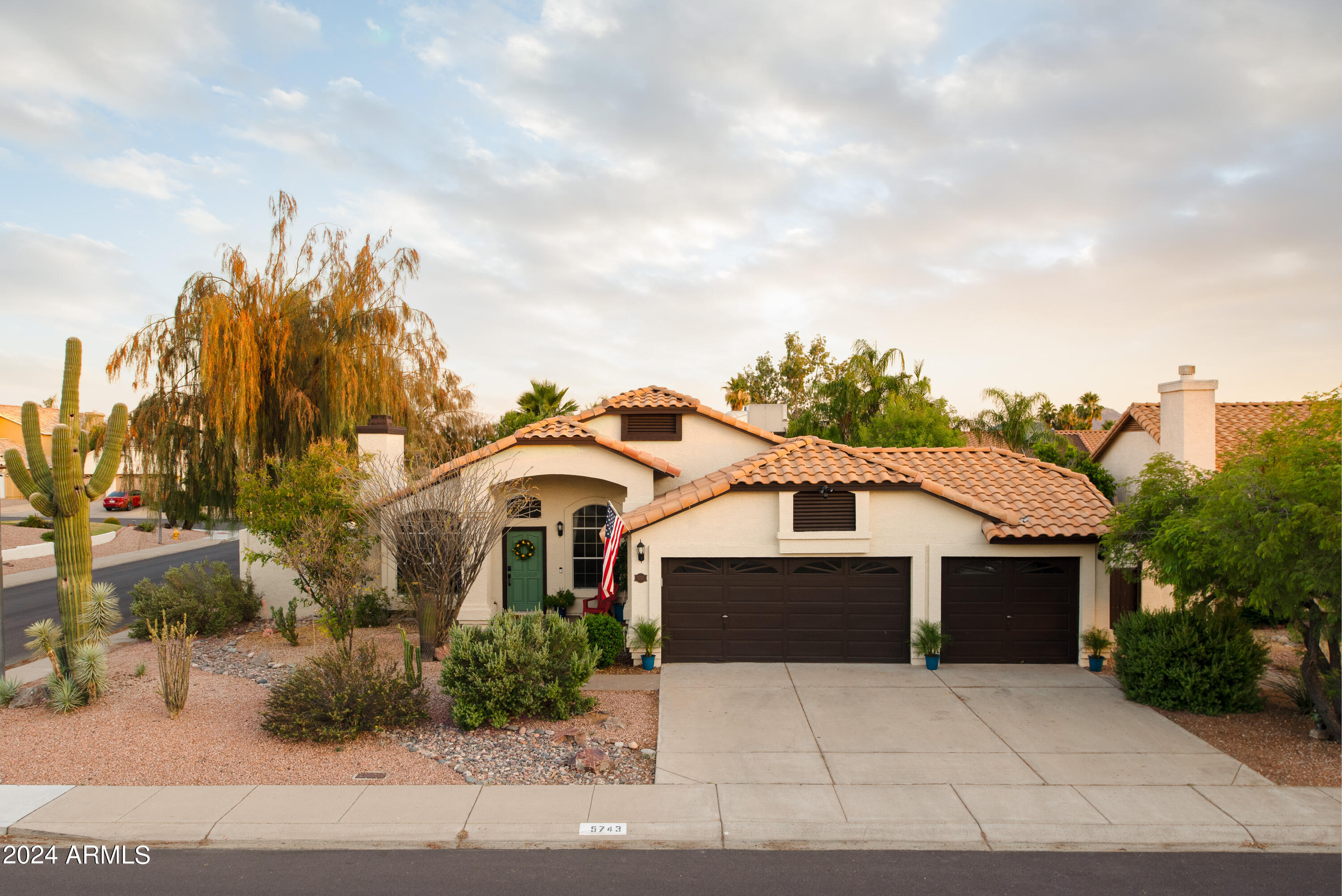5743 E EVANS Drive