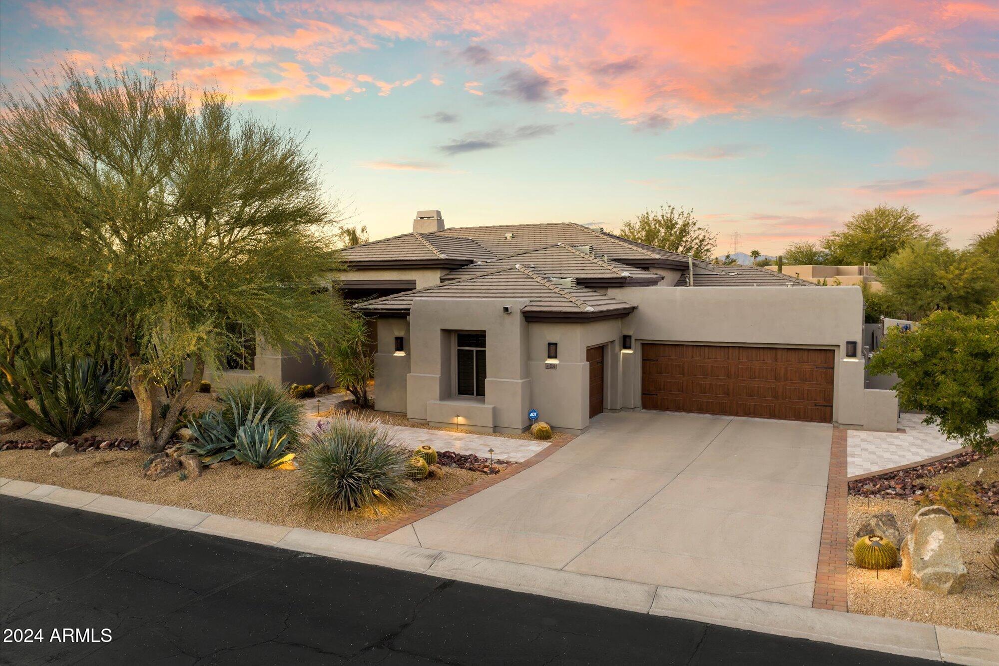 9598 E SOUTHWIND Lane