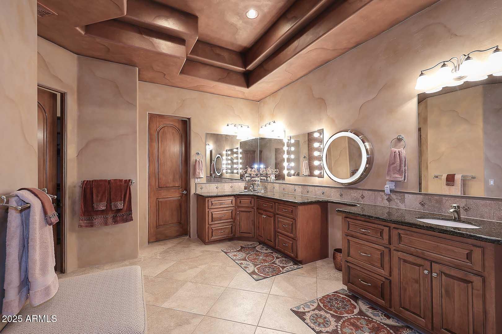 37103 N BOULDER VIEW Drive