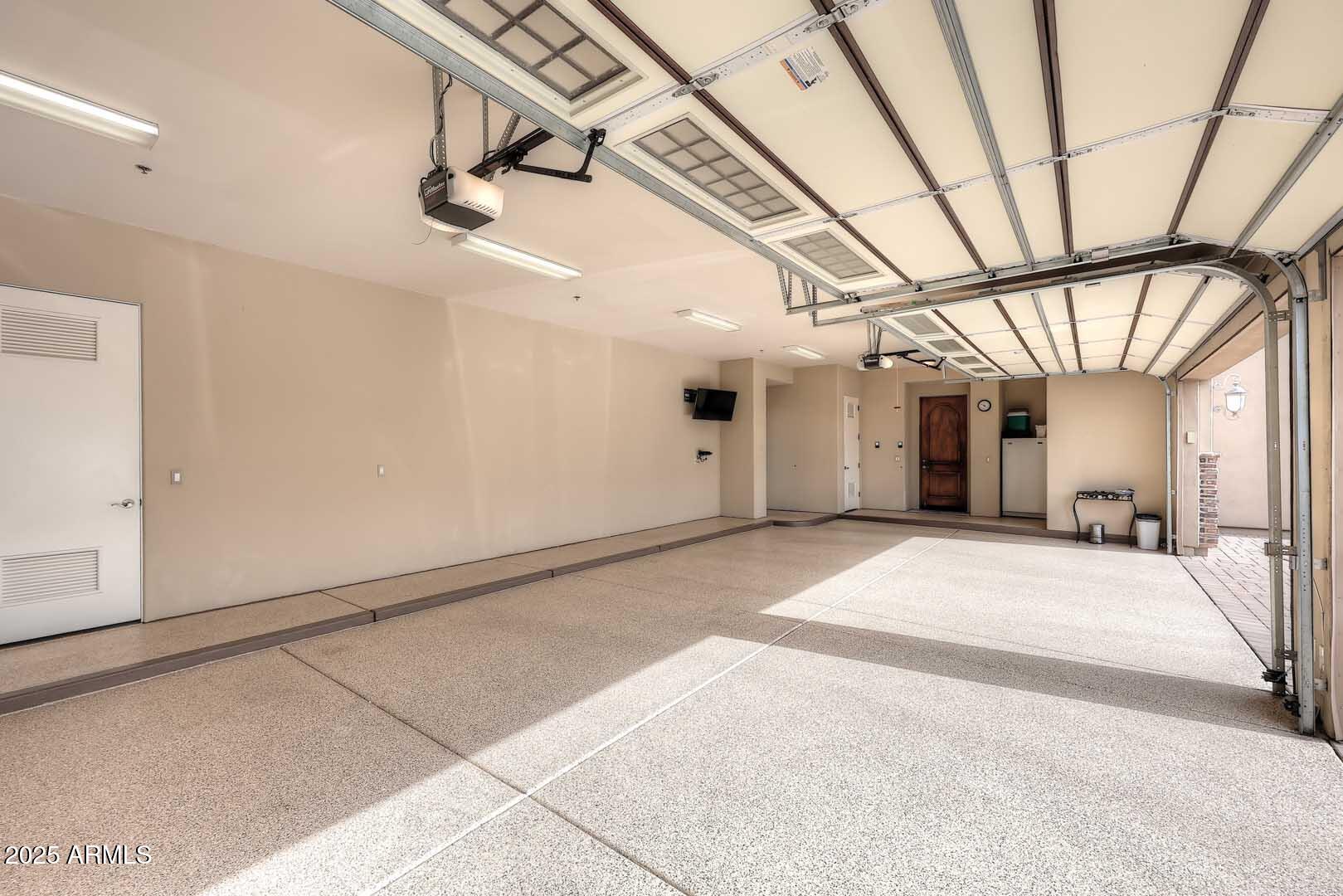 37103 N BOULDER VIEW Drive