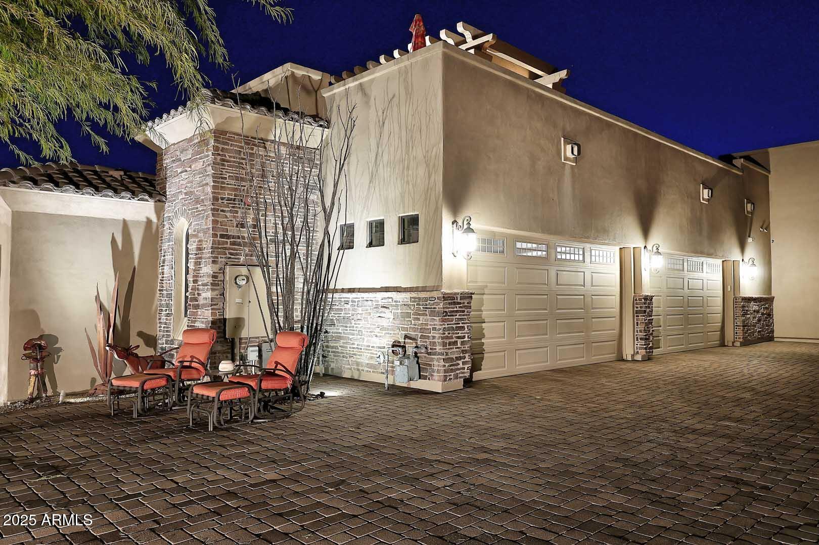 37103 N BOULDER VIEW Drive