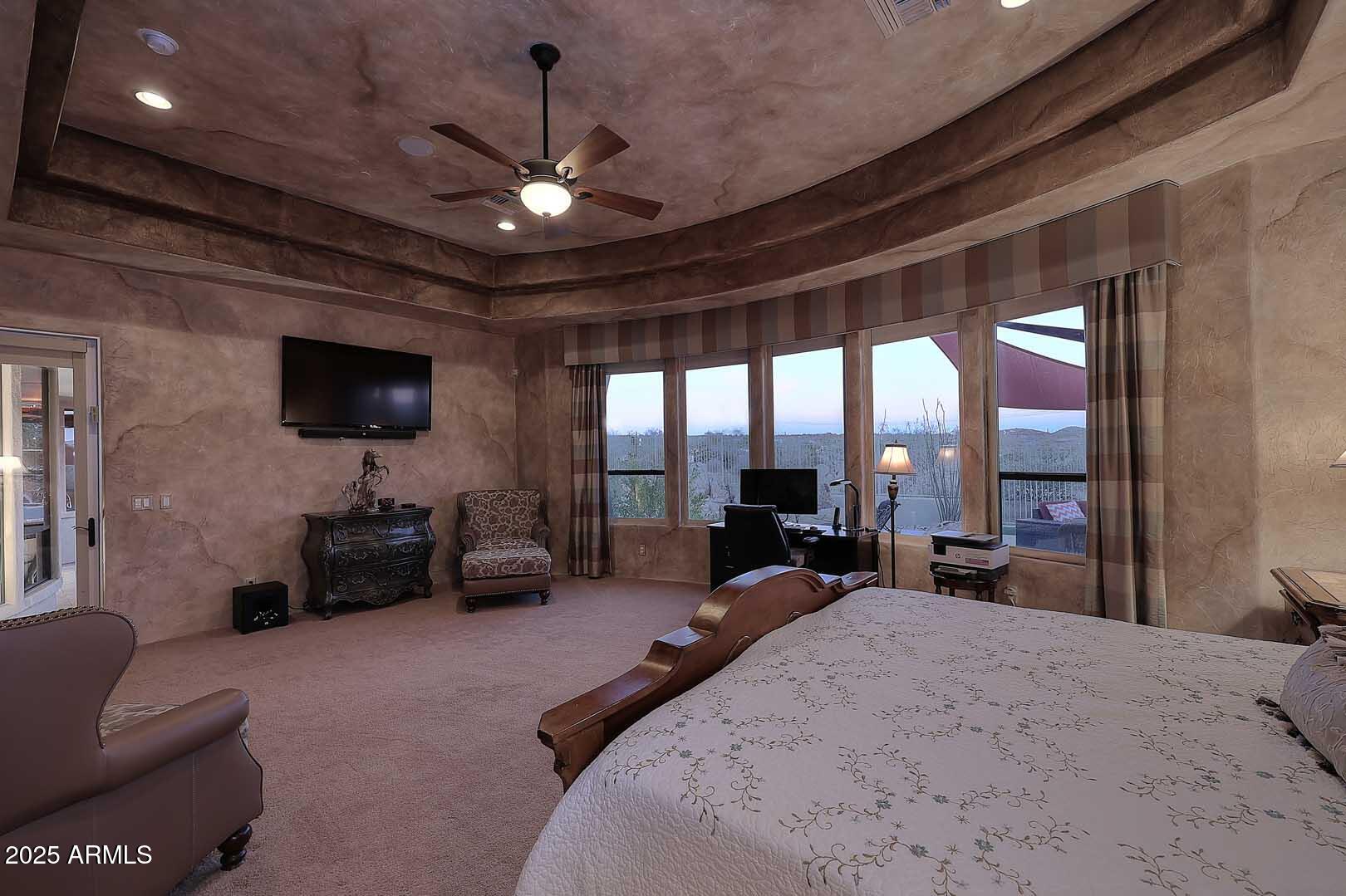 37103 N BOULDER VIEW Drive