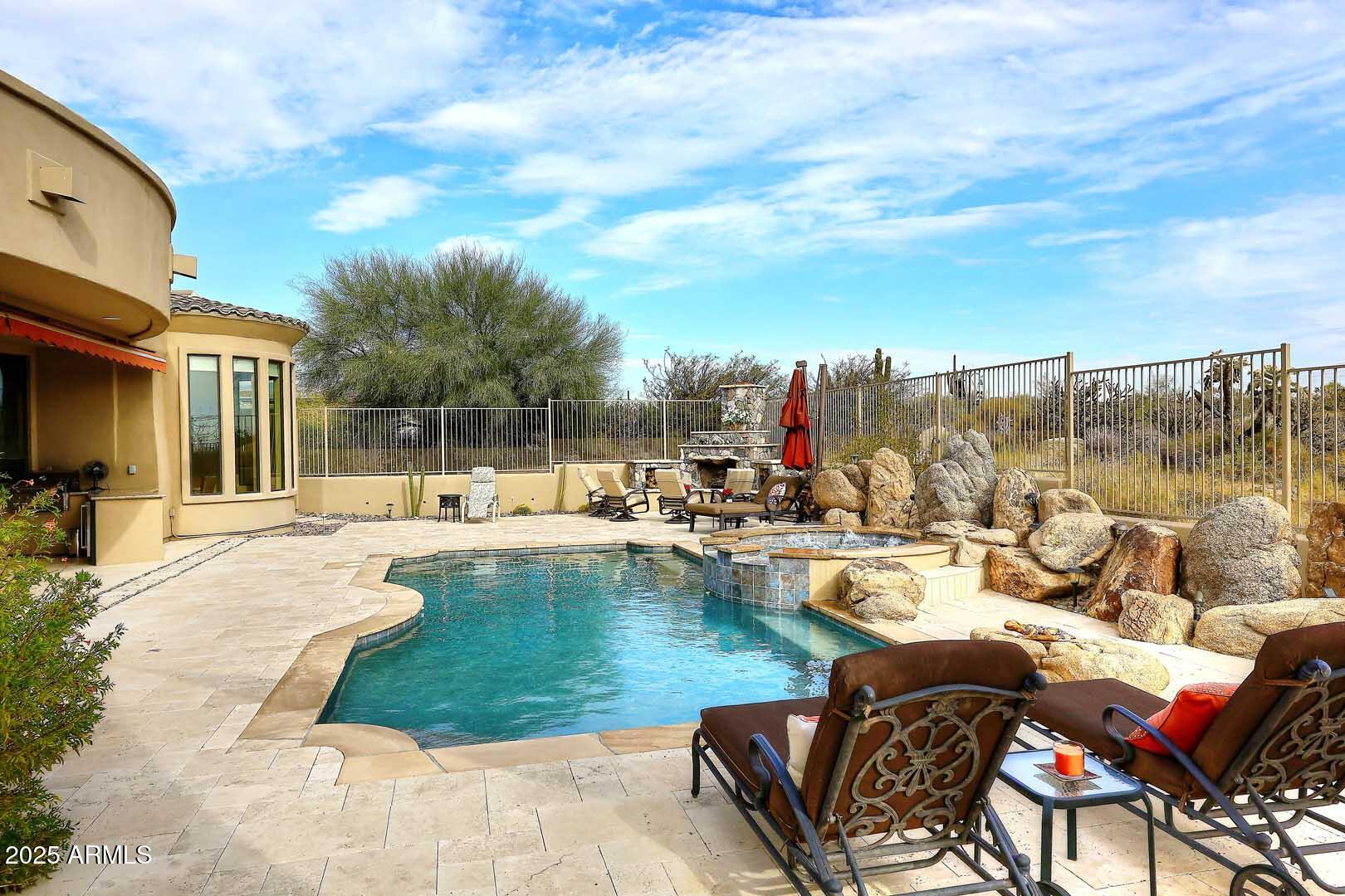 37103 N BOULDER VIEW Drive