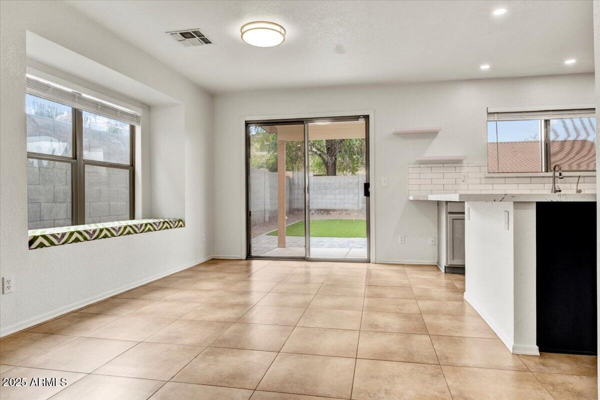 4111 E TETHER Trail
