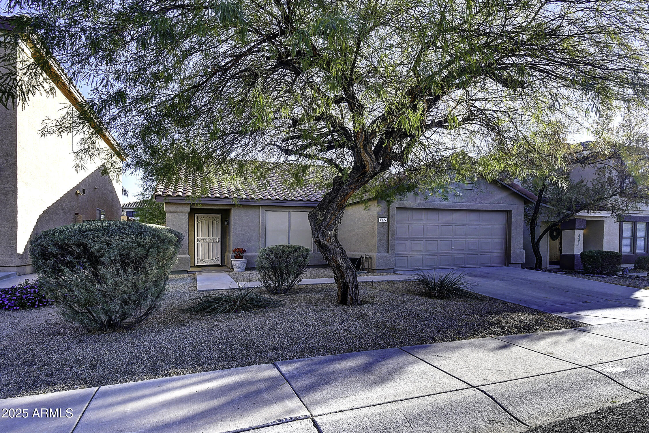 4111 E TETHER Trail
